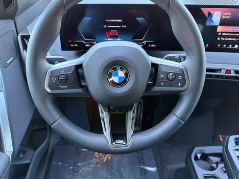 Used 2026 BMW iX xDrive45 w/ M Sport Package AWD/4WD image 18