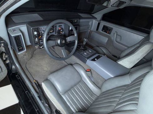 Used 1988 Pontiac Fiero GT image 30