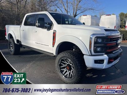 New 2026 Ford F250 Lariat w/ Black Appearance Package