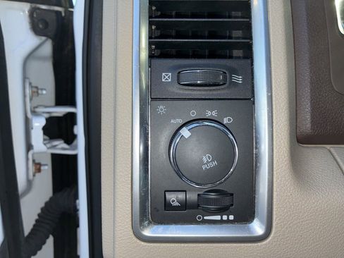 Used 2019 RAM 1500 Big Horn image 14