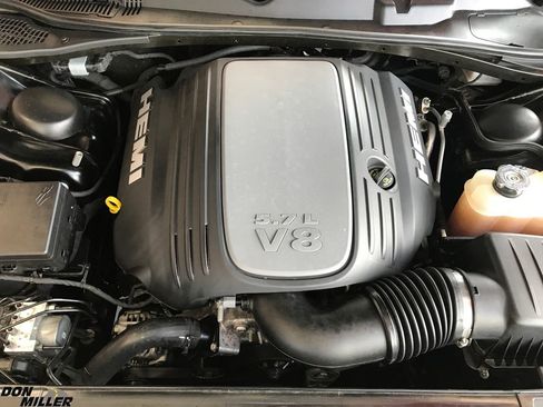 Certified 2020 Dodge Challenger R/T w/ Carbon/Suede Interior Package image 30