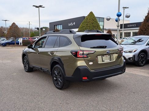 Certified 2024 Subaru Outback Onyx Edition image 8