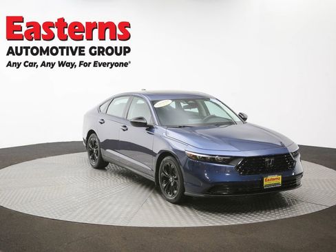 Used 2025 Honda Accord SE image 50