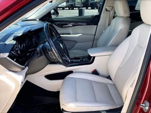 Used 2021 Buick Envision Essence FWD image 27