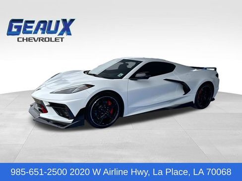 Used 2025 Chevrolet Corvette Stingray Preferred Cpe w/ 2LT RWD image 1