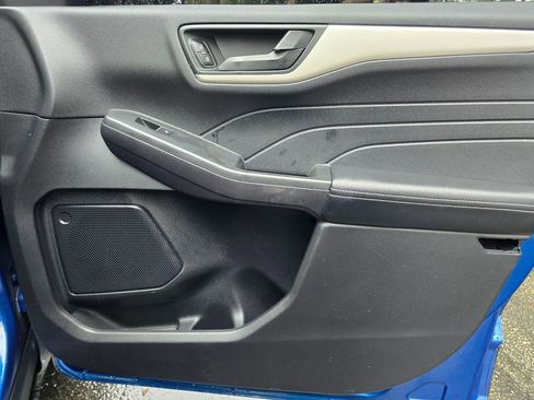 Used 2022 Ford Escape SE AWD/4WD image 19