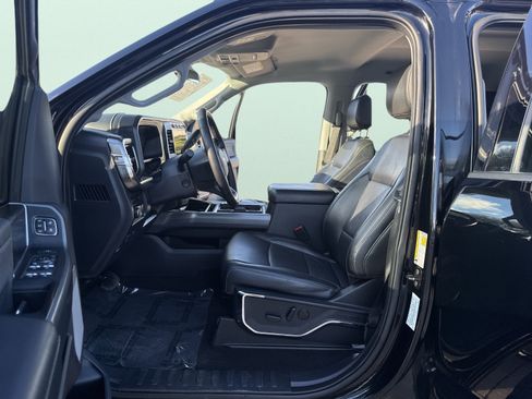 Used 2024 Ford F250 Lariat image 3