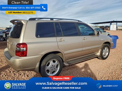 Used 2006 Toyota Highlander 4WD V6 w/ 3rd Row image 4