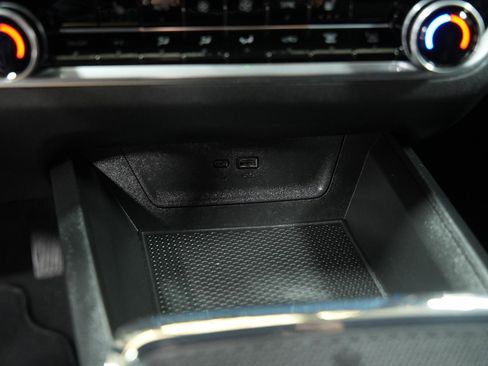 Used 2025 Chevrolet Equinox RS AWD/4WD image 41