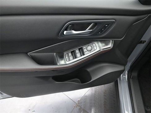 New 2026 Nissan Rogue SV image 23