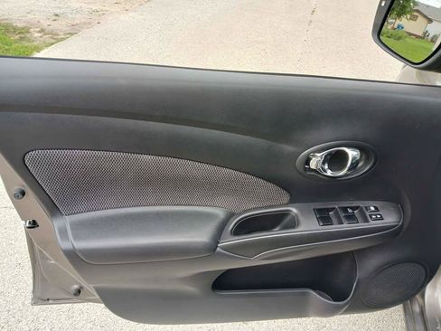 Used 2015 Nissan Versa w/ SL Tech Package FWD image 15