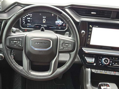 Used 2025 GMC Sierra 1500 Denali Ultimate AWD/4WD image 27