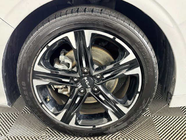 Used 2023 Kia K5 GT-Line w/ GT-Line Premium Package FWD image 39
