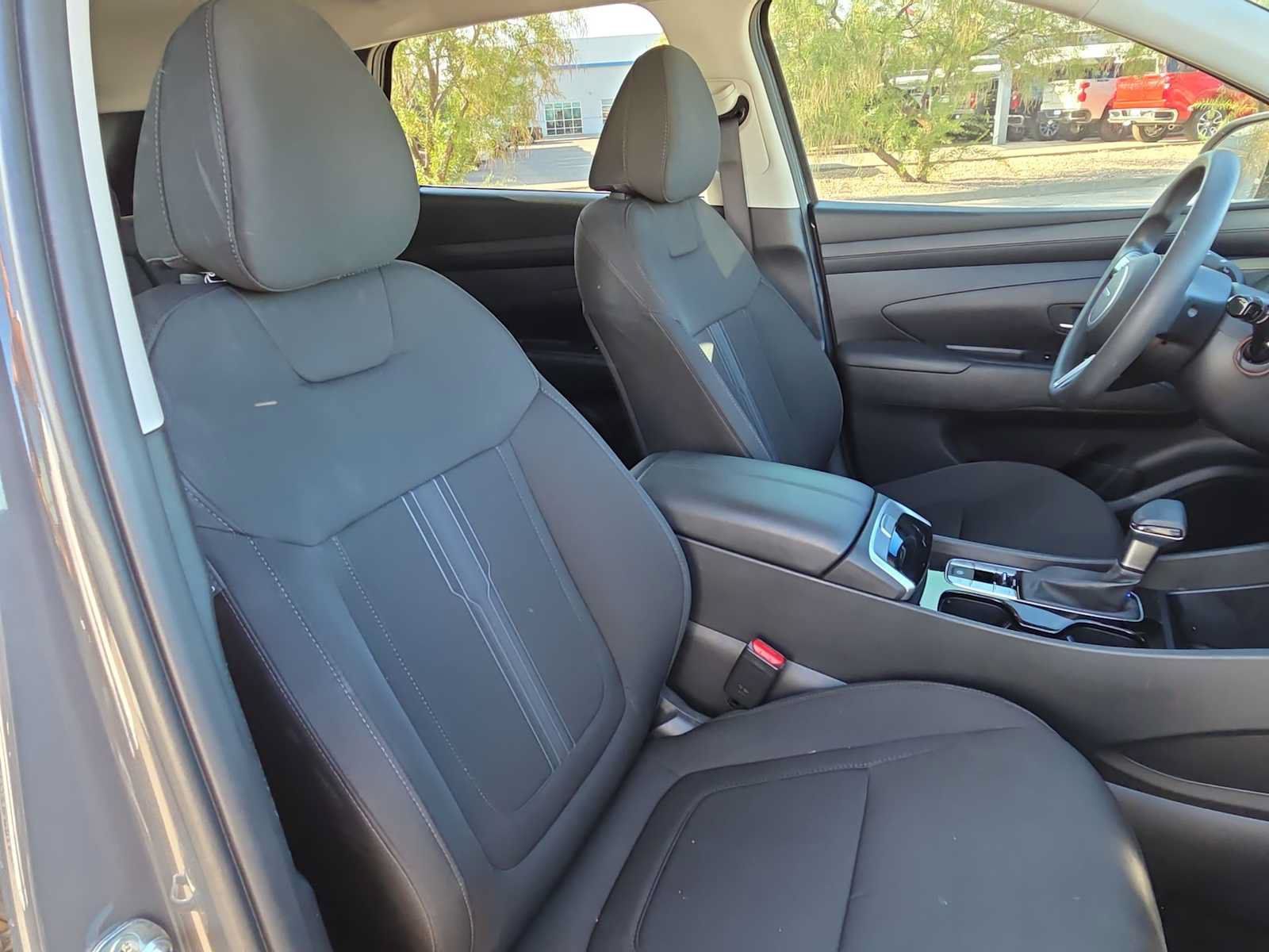 Used 2025 Hyundai Tucson SEL FWD image 18