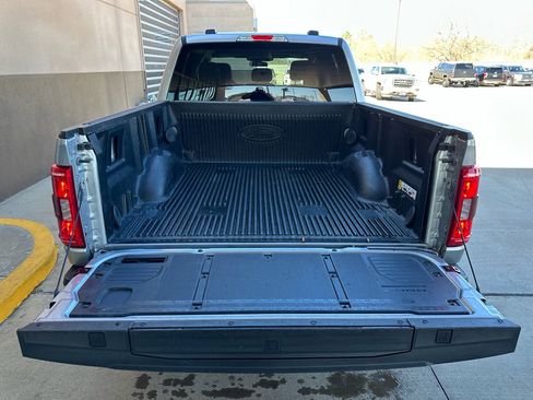 Used 2022 Ford F150 XLT image 25