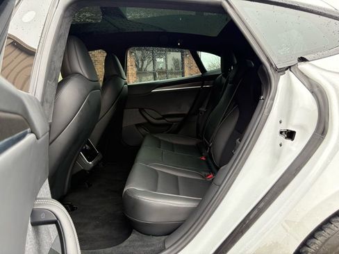 Used 2021 Tesla Model S Plaid image 42