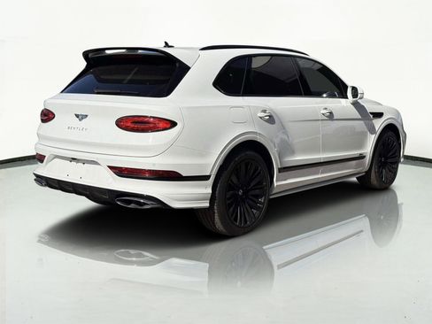 Used 2022 Bentley Bentayga Speed image 3