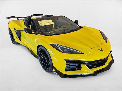 New 2025 Chevrolet Corvette Z06 w/ Z07 Performance Package image 3