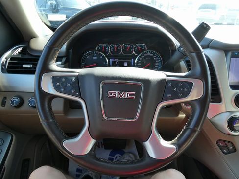 Used 2020 GMC Yukon SLT w/ Open Road Package image 37