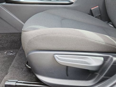 New 2026 Kia K4 FWD image 17