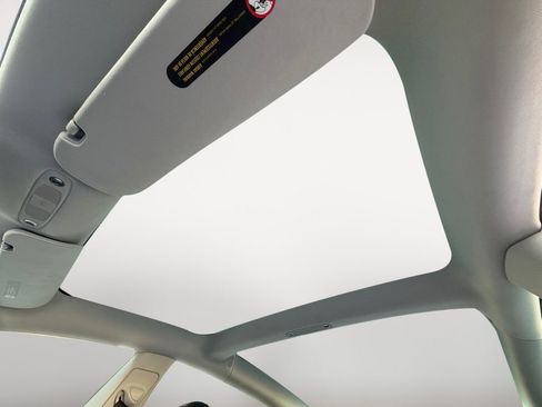 Used 2020 Tesla Model 3 Standard Range image 29