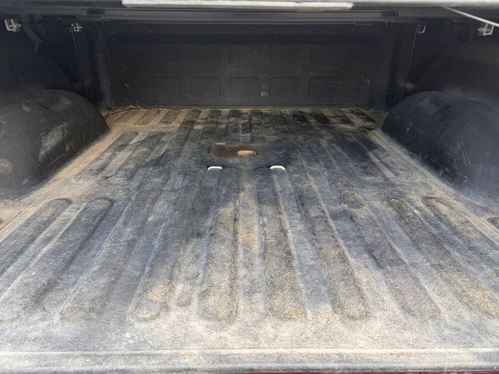 Used 2015 RAM 2500 SLT w/ Luxury Group AWD/4WD image 24