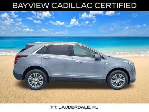 Certified 2022 Cadillac XT5 Premium Luxury AWD/4WD image 7
