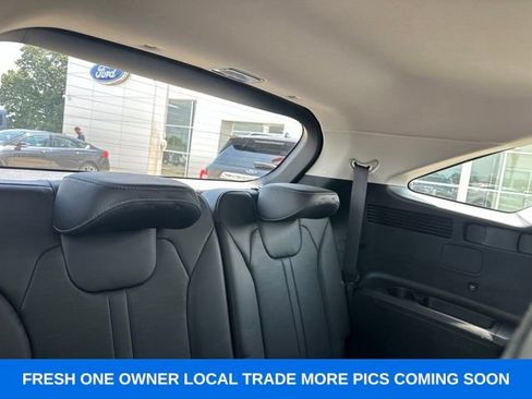 Used 2025 Kia Sorento S w/ Panoramic Sunroof Package FWD image 15