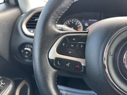 Used 2016 Jeep Renegade Limited AWD/4WD image 46