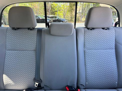 Used 2023 Toyota Tacoma SR5 AWD/4WD image 27