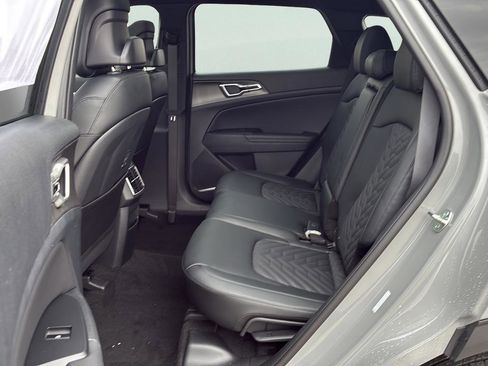 New 2026 Kia Sportage X-Line w/ X-Line Premium Package AWD/4WD image 25