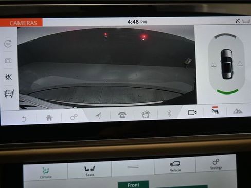 Used 2018 Land Rover Range Rover HSE image 6