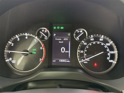 Used 2023 Lexus GX 460 Premium image 20