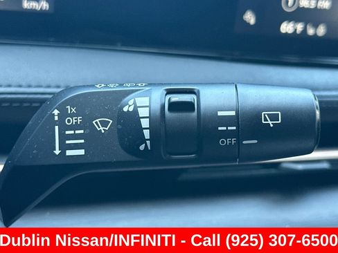 Used 2023 Nissan Ariya FWD image 40