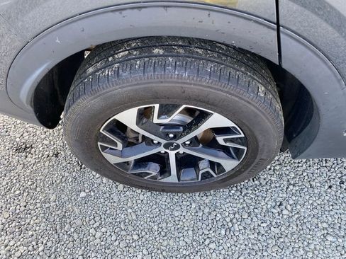 Used 2023 Kia Sportage EX image 23