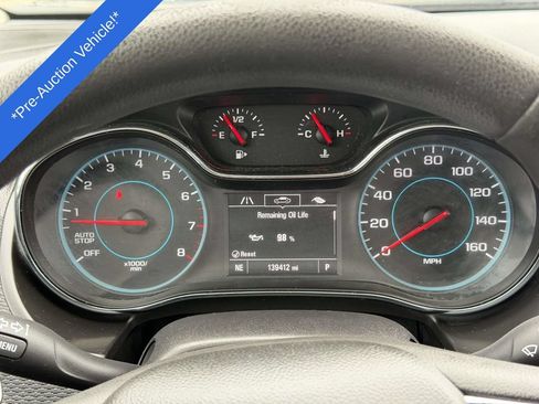 Used 2017 Chevrolet Cruze LS FWD image 9