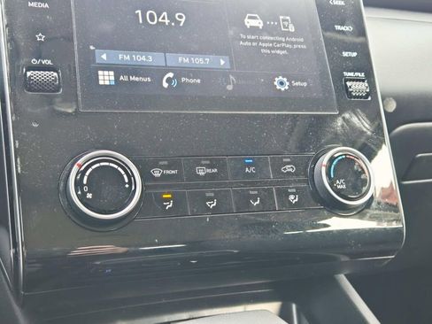 Used 2023 Hyundai Tucson SE image 25