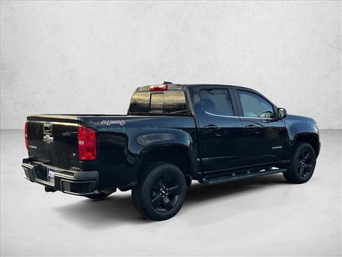 Used 2016 Chevrolet Colorado LT w/ Midnight Edition image 5