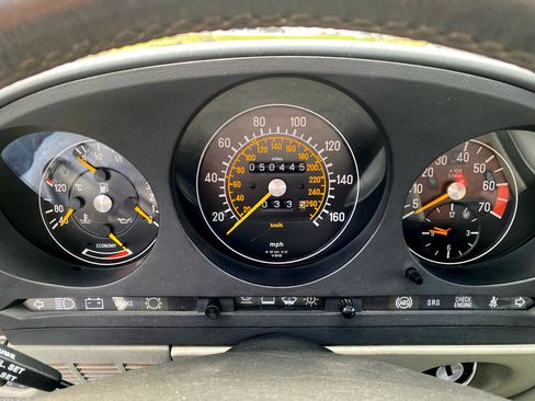 Used 1989 Mercedes-Benz 560 SL image 24