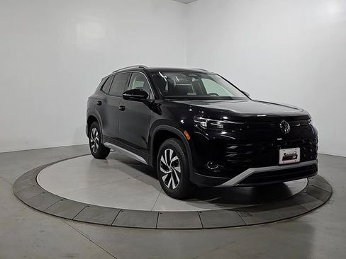 New 2026 Volkswagen Tiguan S AWD/4WD image 7