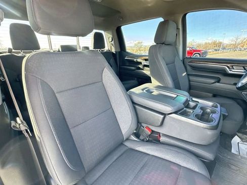 Certified 2024 GMC Sierra 1500 Elevation image 24