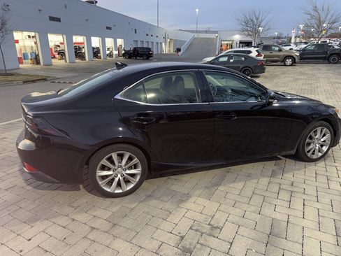 Used 2014 Lexus IS 250 image 3