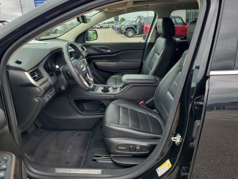 Used 2022 GMC Acadia Denali w/ Denali Ultimate Package AWD/4WD image 16