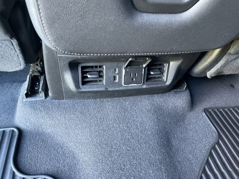 Used 2023 GMC Sierra 1500 Elevation image 44