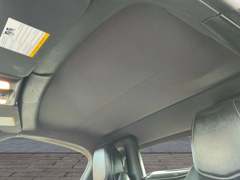 Used 2014 Nissan 370Z Touring w/ Sport Package image 22