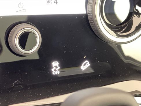 Used 2022 Land Rover Range Rover Evoque SE image 20