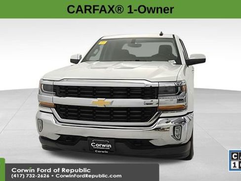 Used 2018 Chevrolet Silverado 1500 LT w/ All Star Edition image 2