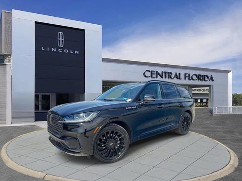 Certified 2025 Lincoln Aviator Reserve w/ Jet Appearance Package RWD image 31