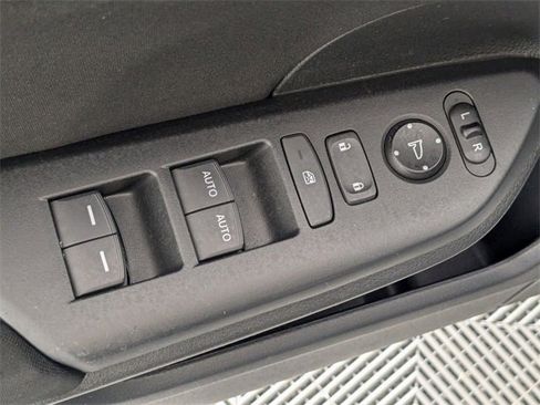 Used 2017 Honda Civic EX-T image 11