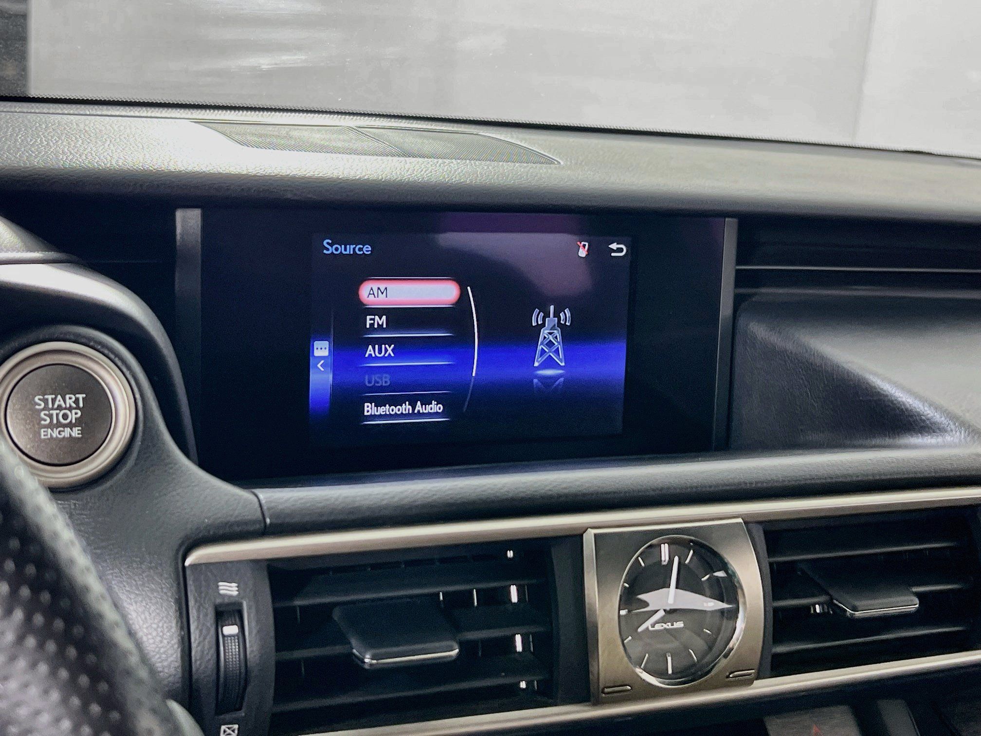 Used 2019 Lexus IS 300 F Sport w/ F Sport Package AWD/4WD image 14